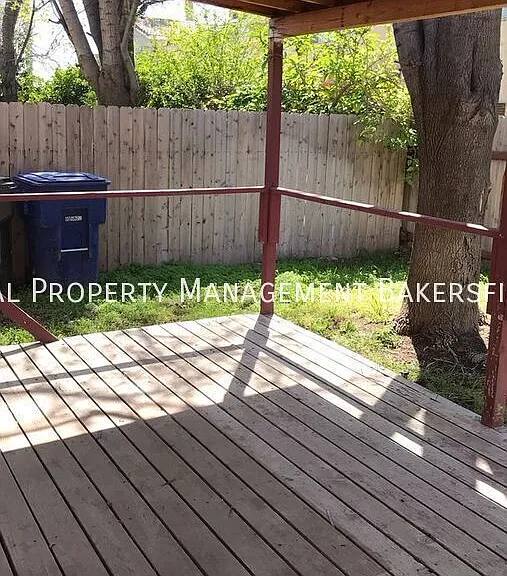 6513 Pine View Dr — Photo 22