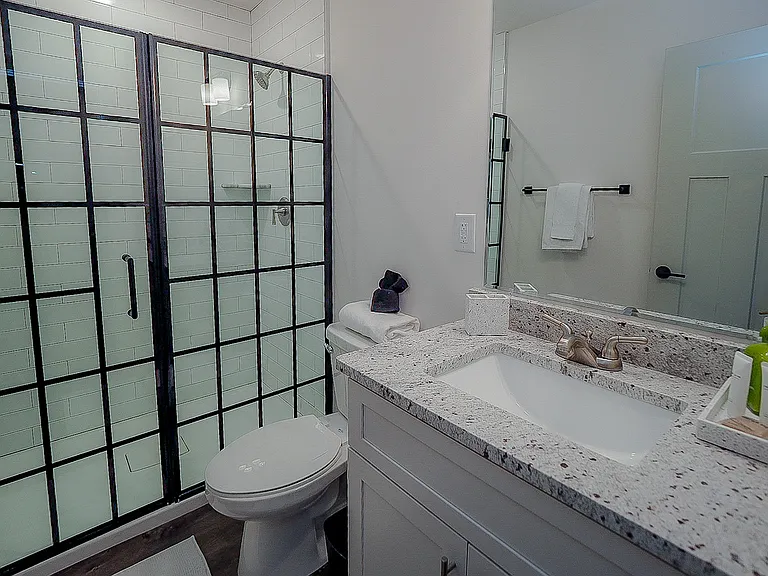 617 Berry Rd #A — Photo 18