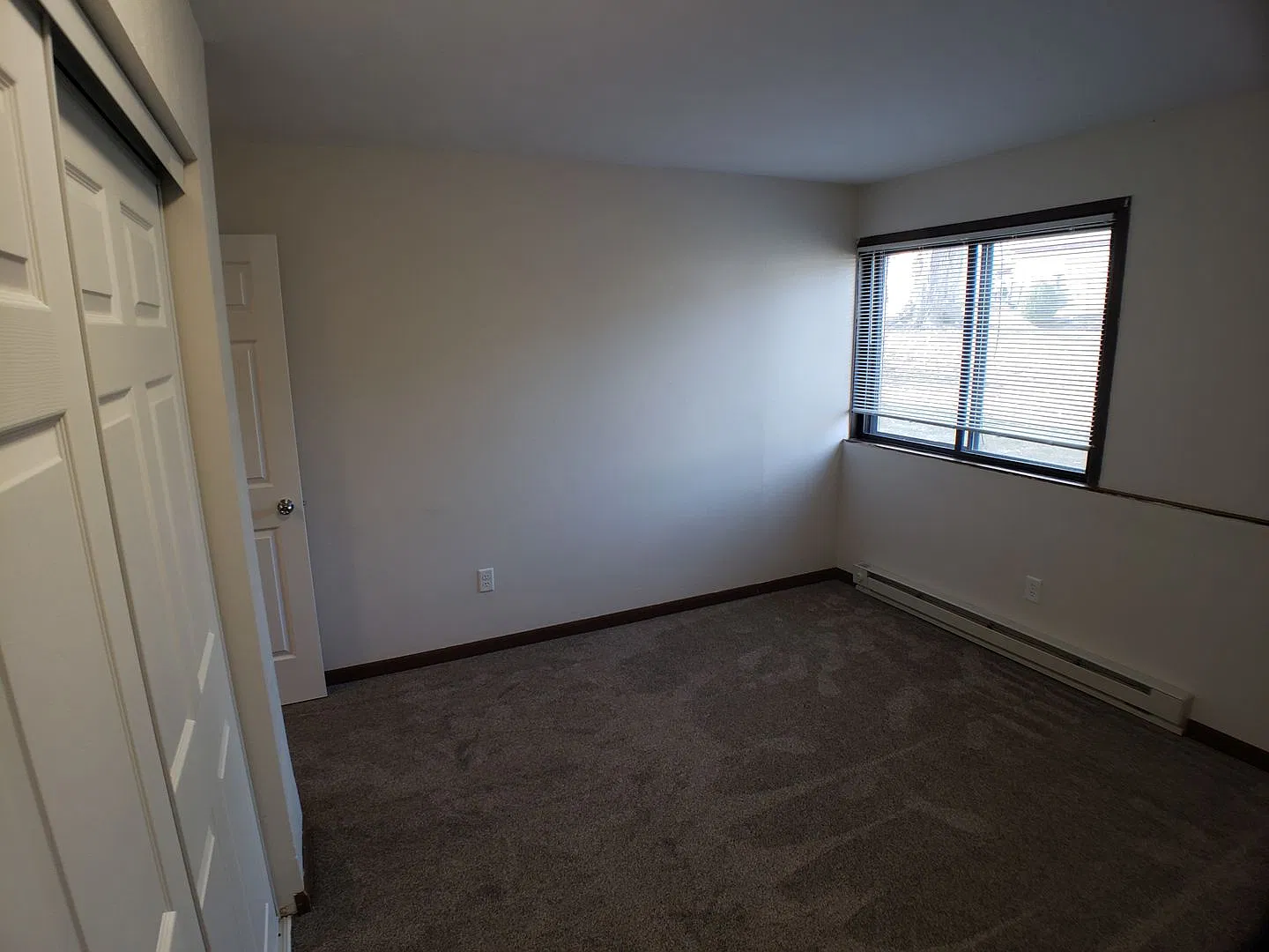 2 Bedroom 1 Bath — Photo 2