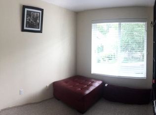 6693 SE Cougar Mountain Way #1, Bellevue, WA 98006