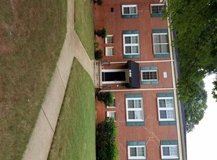 546 Goldsboro Rd #B, Atlanta, GA 30307