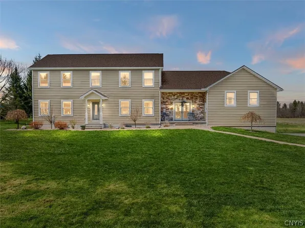 5961 Lower Lawrence St, Rome, NY 13440