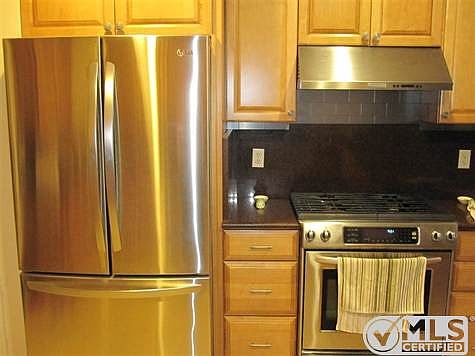 3rd image of 6272 Whittondale Dr
