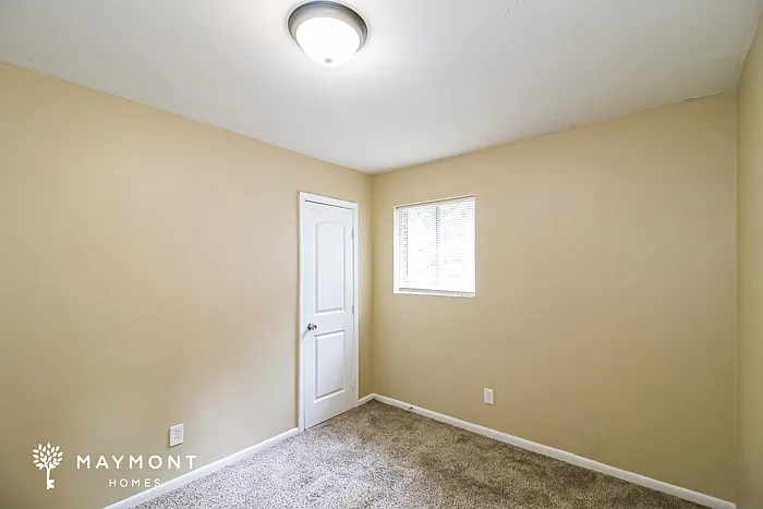 624 Robert E Lee Pkwy — Photo 11