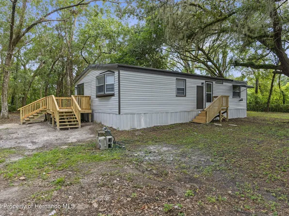 445 Korbus Rd, Brooksville, FL 34604