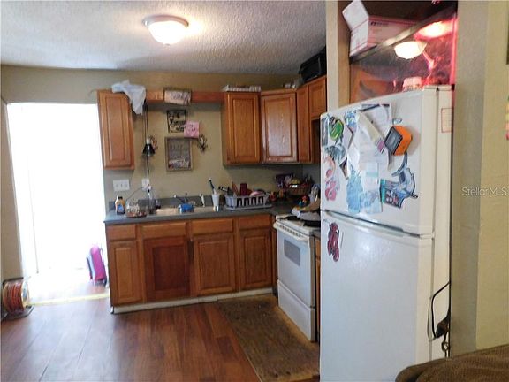 3rd image of 2336 17th Ave S