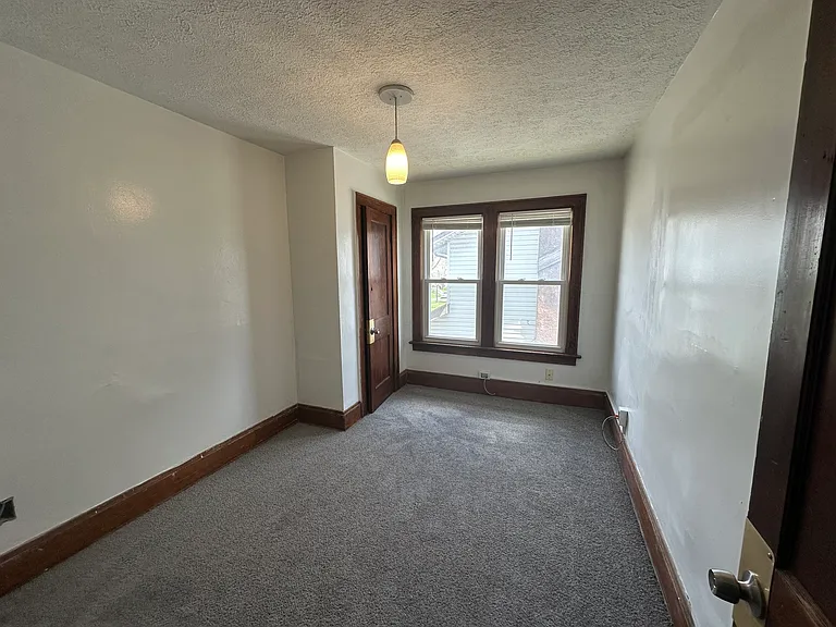 2037 Floral Ave — Photo 16