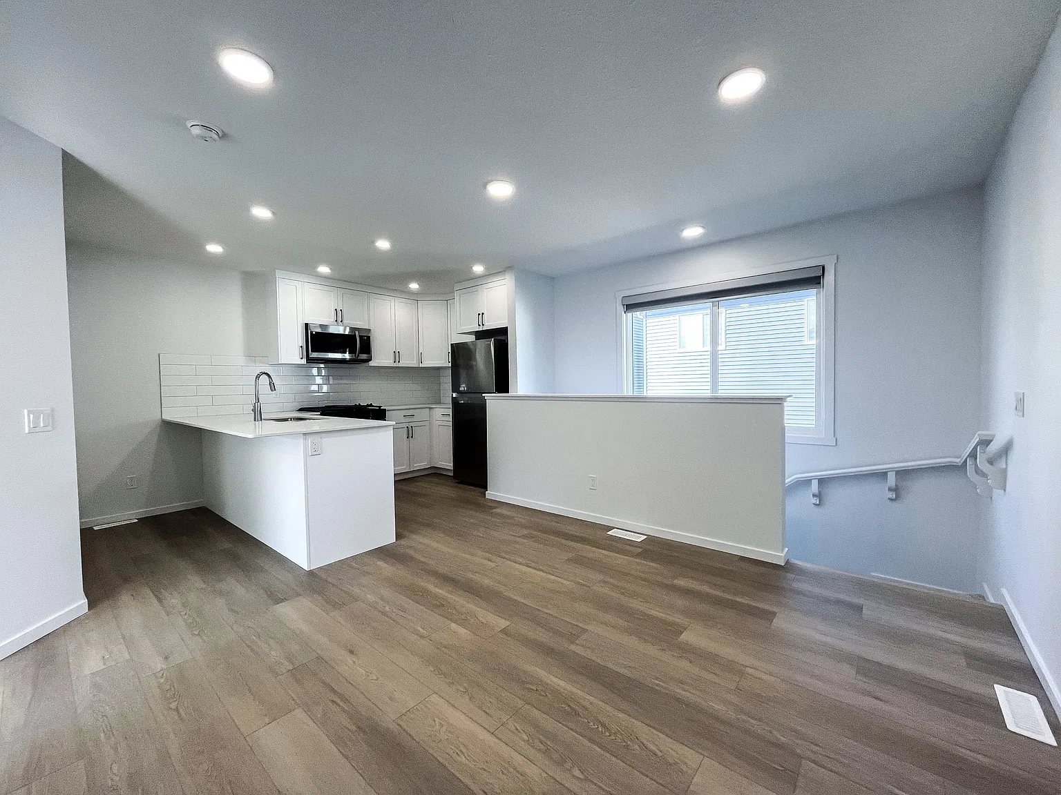 244 Orchards Boulevard SW, Edmonton - Garden — Photo 4