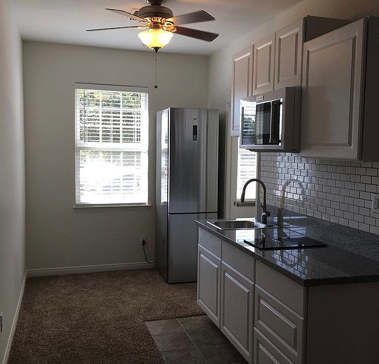 1st image of 4012 Goodyear Ct