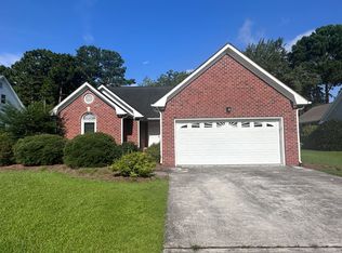 633 Hampton Rd, Wilmington, NC 28409