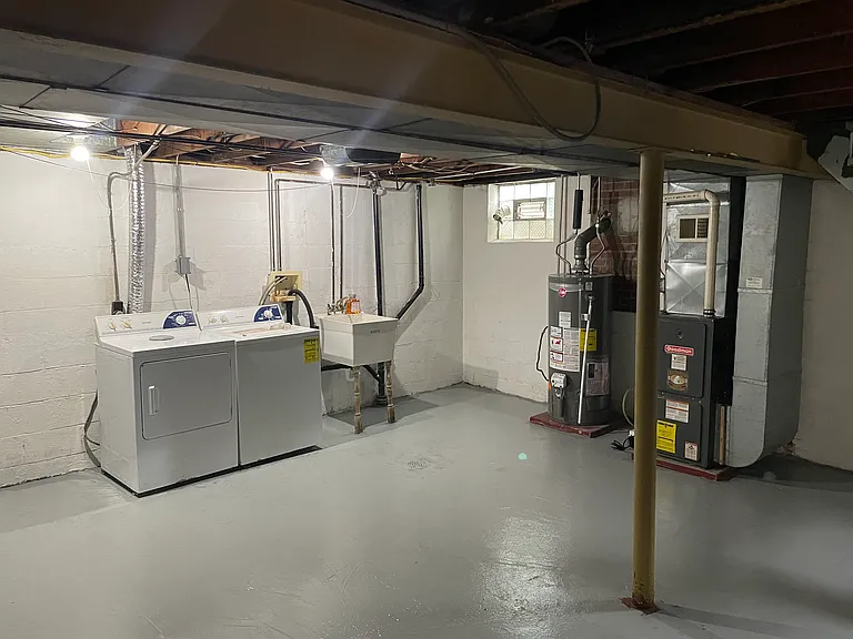 803 Jefferson St — Photo 10