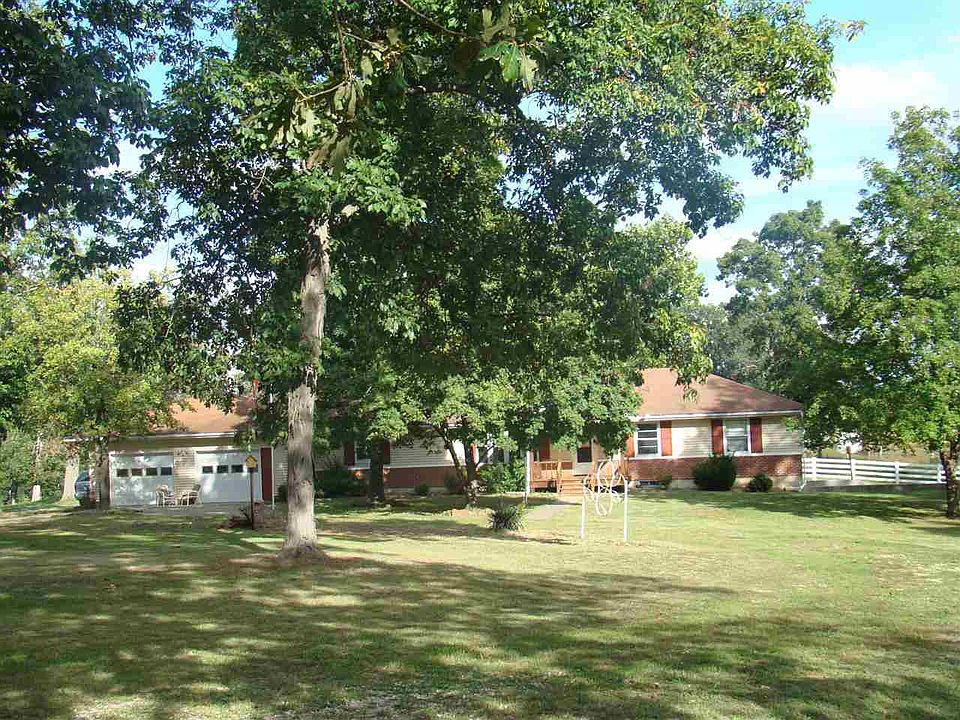 1st image of 17116 Centerline Ave