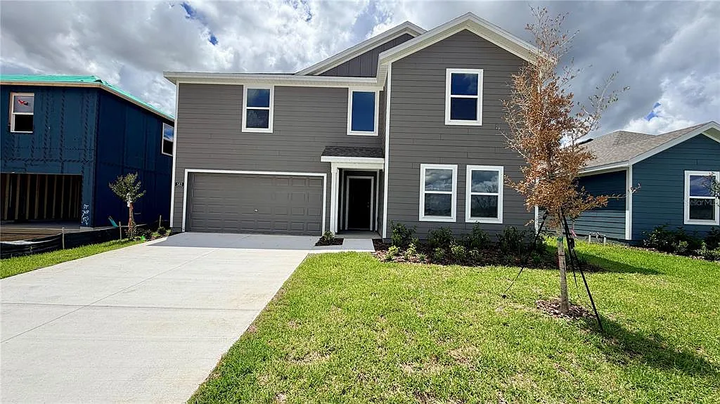 5 bed, 7.0 bath, 2238 sqft, $2,390 — Photo 1