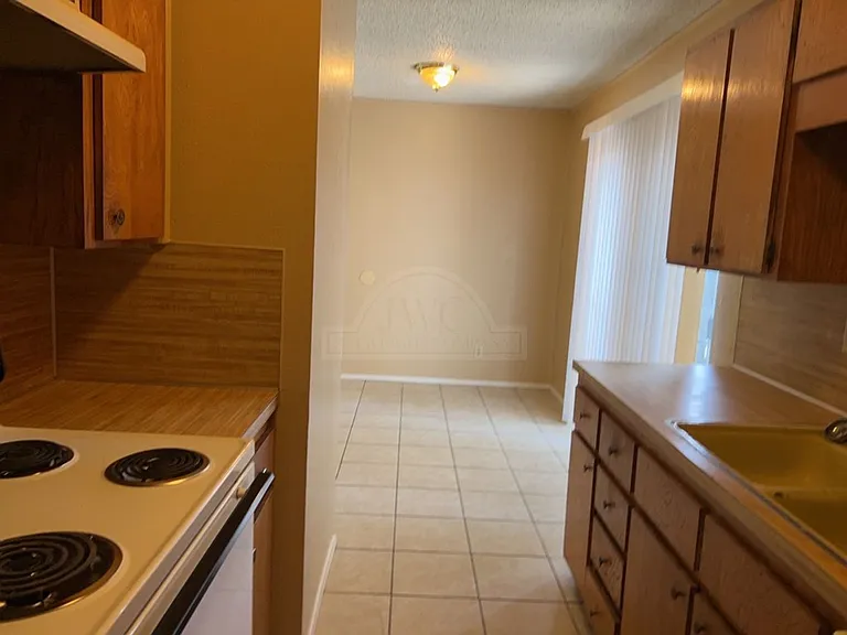 2202 Wheeler, Killeen — Photo 10
