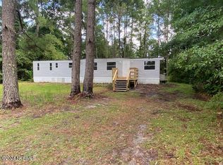 6173 Twin Oaks Dr NW, Ocean Isle Beach, NC 28469