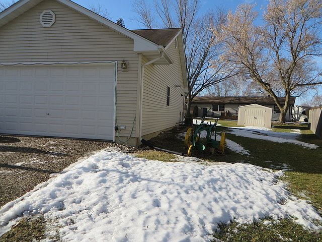2nd image of 5209 Nippersink Dr