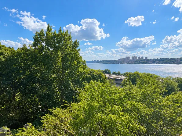 780 Riverside Drive image 1 of 8