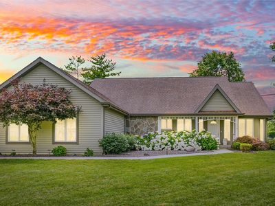 514 W Coolidge Ave, Charleston, IL, 61920
