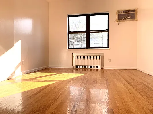 Rented by Brown Harris Stevens | media 10