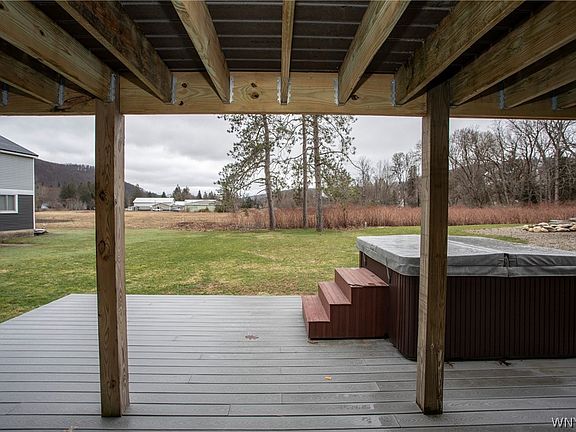 2nd image of 13 Parkside Dr