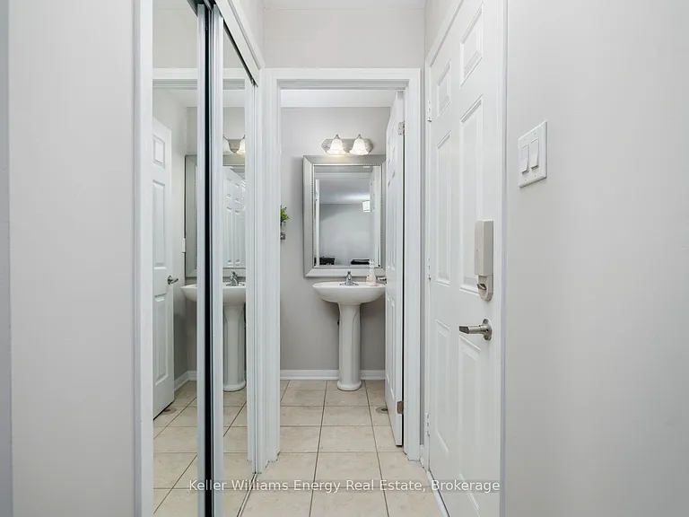 926 Burrows Gate — Photo 12