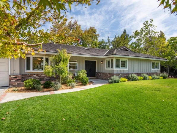 1624 Newcastle Dr, Los Altos, CA 94024