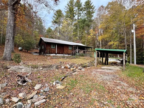 875 Carson Creek Rd, Brevard, NC 28712