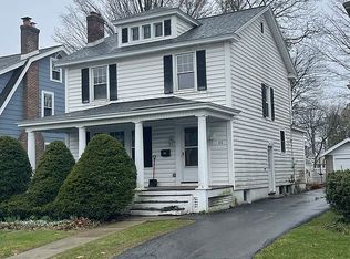 45 Ramsey Pl, Albany, NY 12208
