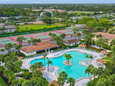4210 Looking Glass Ln APT 3, Naples, FL, 34112