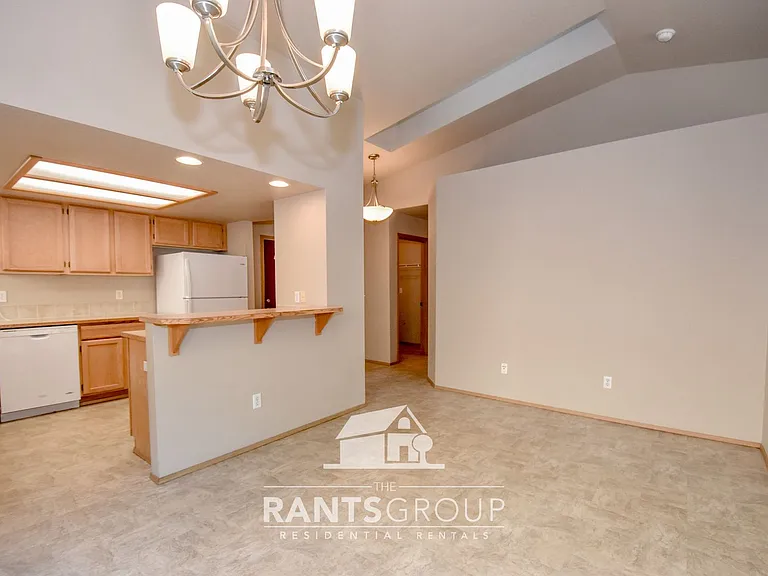 5305 Stockton St SE — Photo 7
