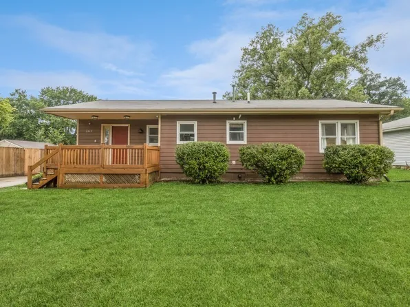 2460 NE 52nd Ct, Des Moines, IA 50317