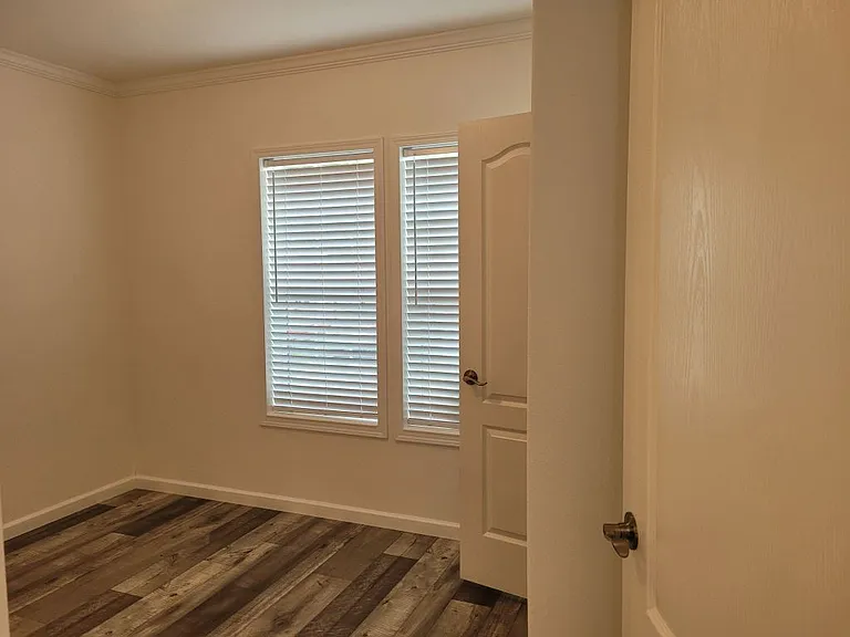 5600 Jennie St #15 — Photo 20