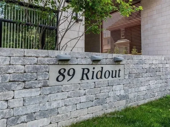 89 Ridout St S #410, London, ON N6C 3X2