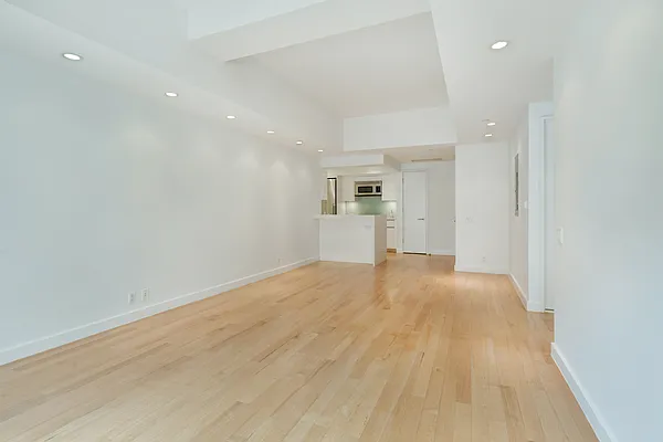 Sold by Level Group | media 3