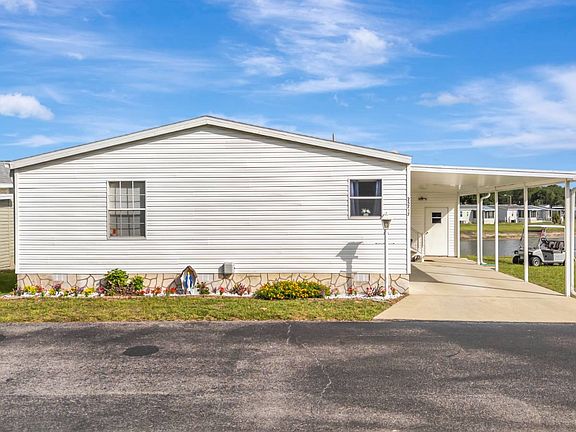 2nd image of 25717 Alicia Dr