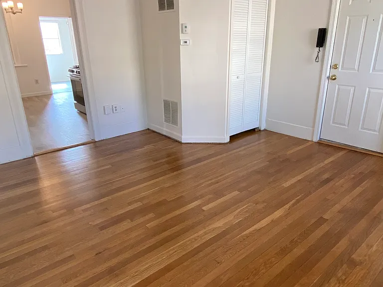 24 Eden St #4 — Photo 4