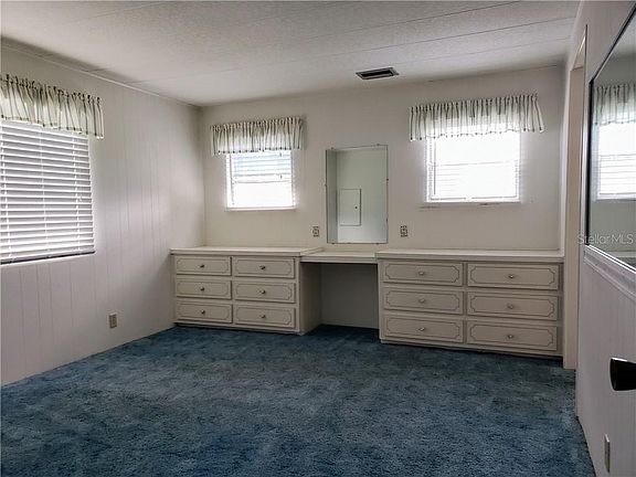 5th image of 2122 E Lake Dr #1513
