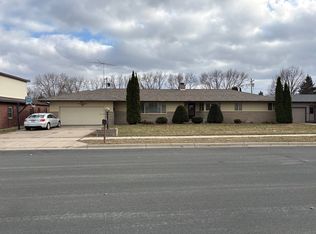 204 W Elgin St, Arlington, MN 55307