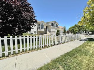 2162 Lake Mesa Dr S, Syracuse, UT 84075