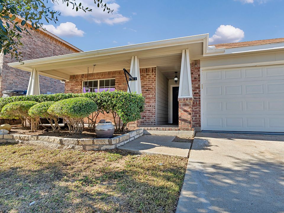 1st image of 341 Windy Hill Ln
