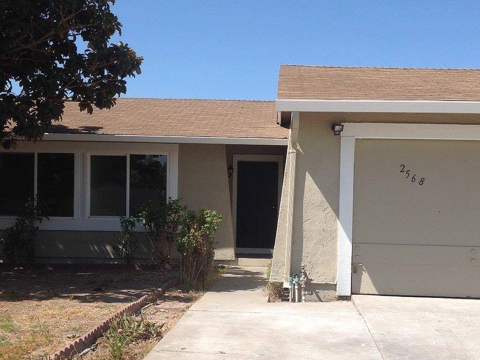 1st image of 2568 Dumont Ct