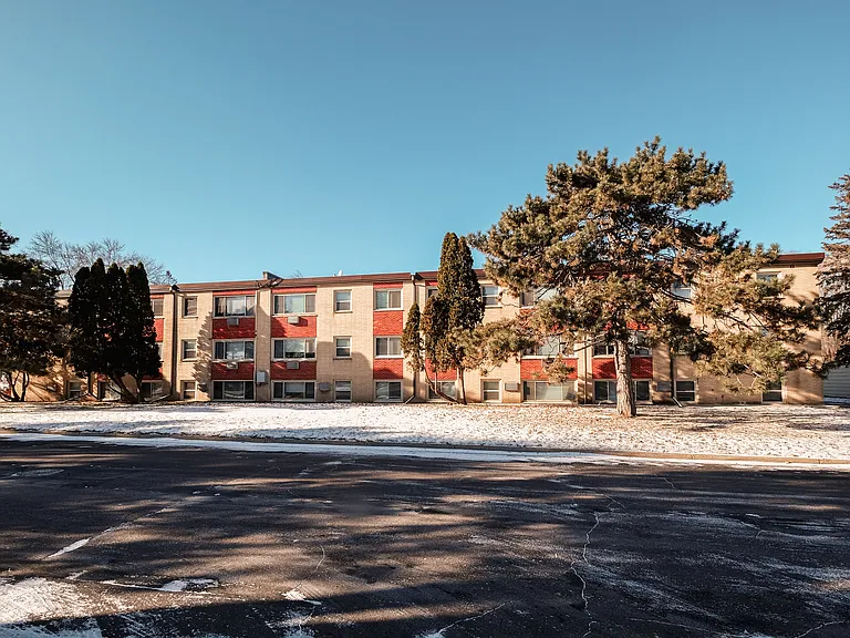 McCarron's View Apartments — Photo 70