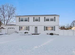 12 Ormand Avenue, Medford, NY 11763