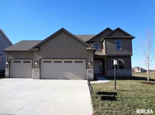 11211 W Greenview Ln, Dunlap, IL 61525