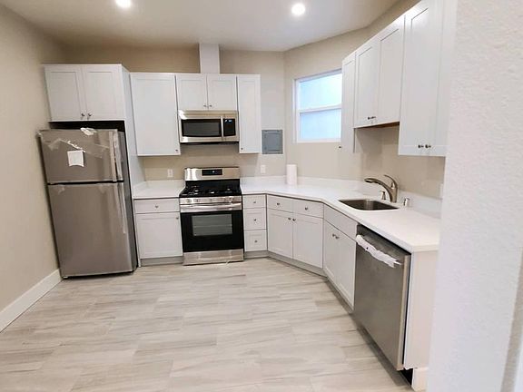 3rd image of 3489 17th St