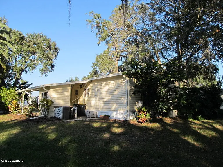 331 Holiday Park Blvd NE — Photo 5