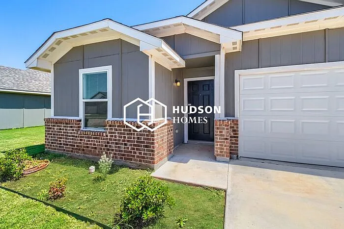 3626 Yamini Dr — Photo 3