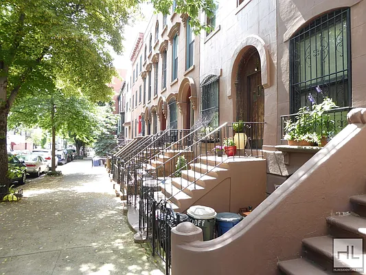 Rented by Highline Residential | media 25