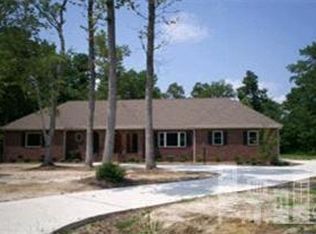 122 Spring Chase Ln, Burgaw, NC 28425
