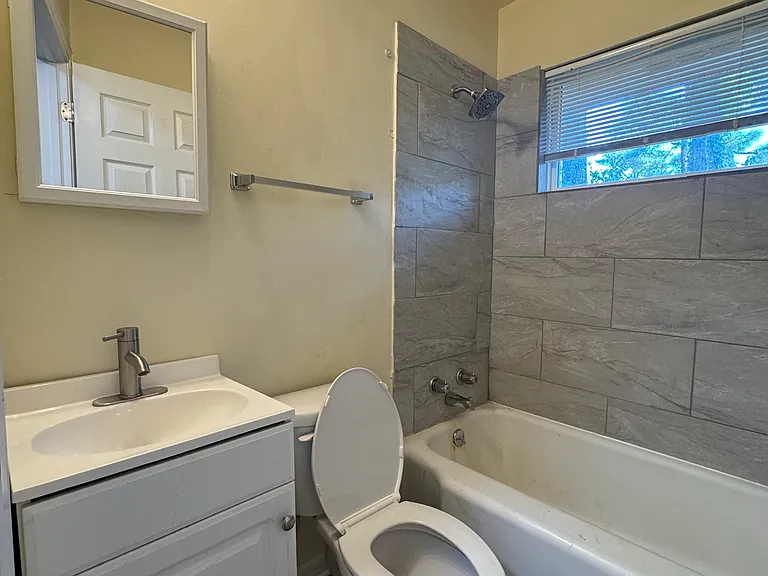 3600 McVay St SW #A — Photo 3